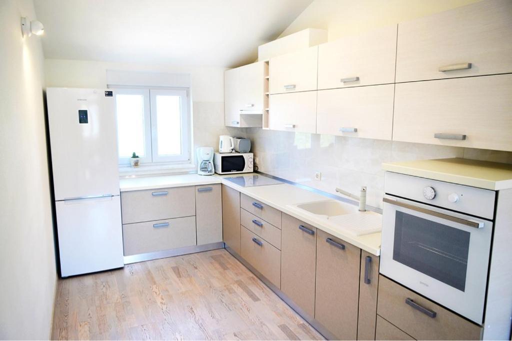 Apartmán Leona Pula Exteriér fotografie