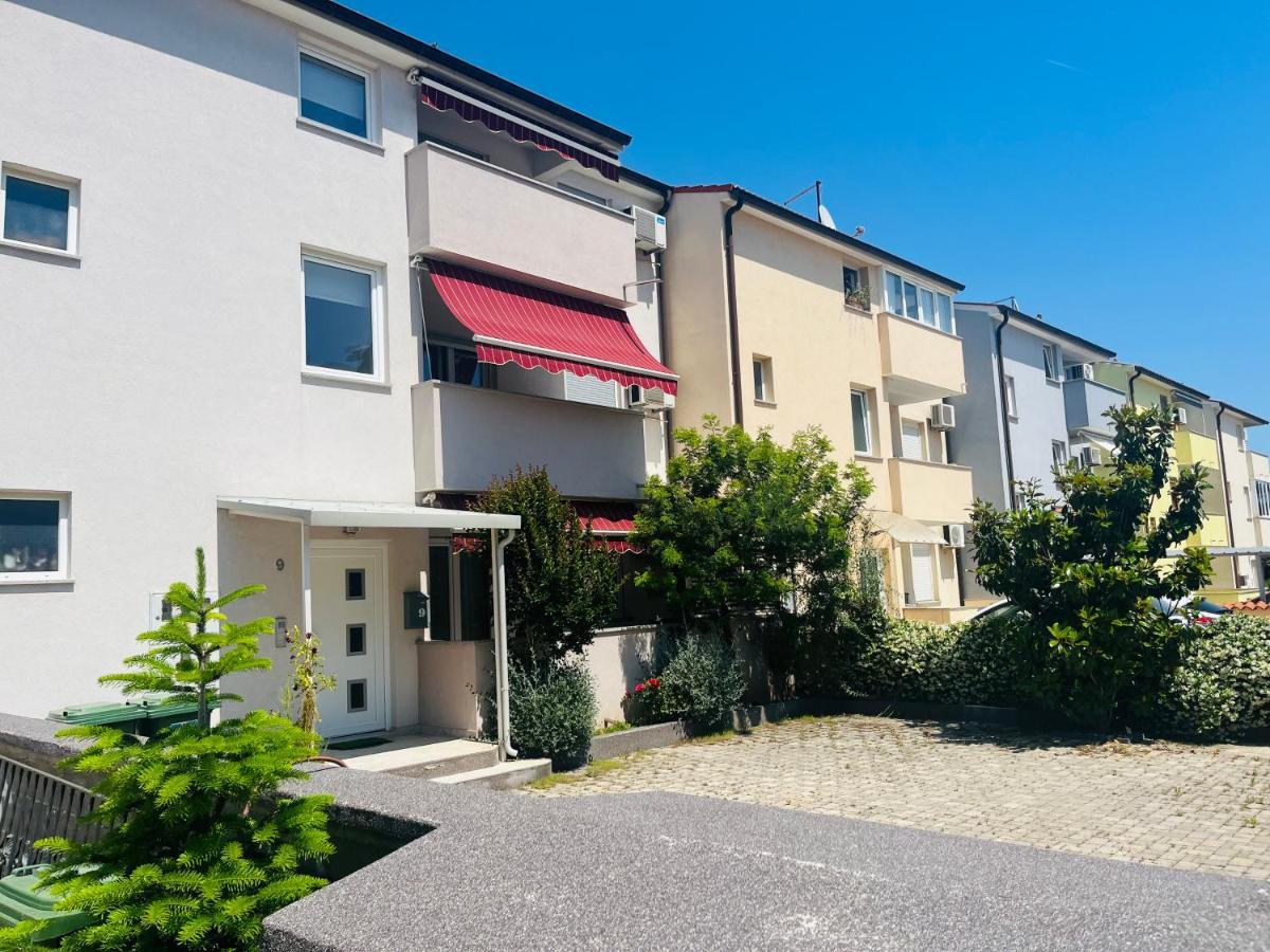 Apartmán Leona Pula Exteriér fotografie