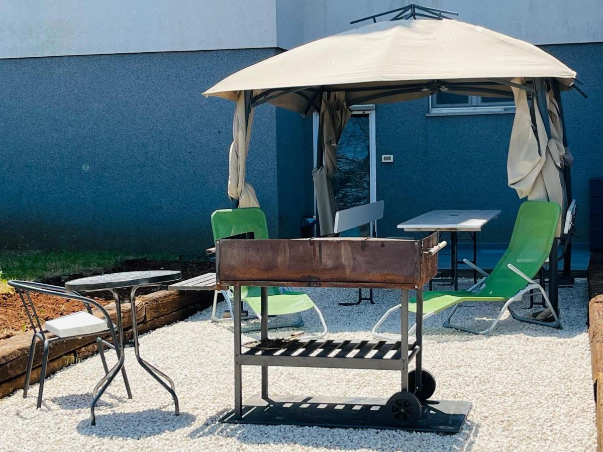 Apartmán Leona Pula Exteriér fotografie